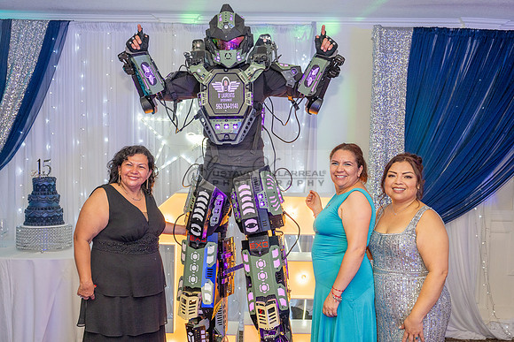 Lydia Grace Quinceanera celebration photography, videography at Luminarias Restaurant in Monterey Park Ca by Gustavo Villarreal photography, 323-633-8283