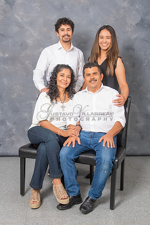 Andres family portraits, fotos de familia en Whittier Ca, 323-633-8283, www.gvphotoandvideo.com