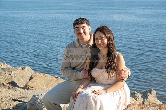 Christopher and Andrea engagement, wedding, photos at Lions Lighthouse in Long Beach California, photographs, images by Gustavo Villarreal photography, 323-633-8283, www.gvphotoandvideo.com