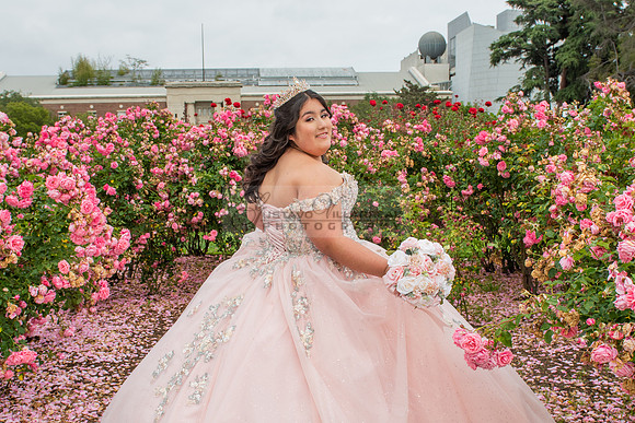 Guadalupe quinceanera photo session at Expo Center, Exposition Park Rose Garden in Los Angeles Ca by Gustavo Villarreal Photography, 323-633-8283, www.gvphotoandvideo.com