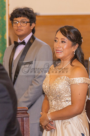 Amy Lopez quinceanera event celebration in Los Angeles Ca, photography and videography by Gustavo Villarreal. 323-633-8283, www.gvphotoandvideo.com