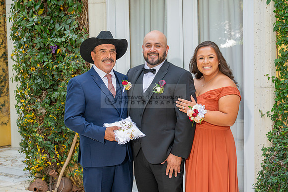 LINK #1-Ana Gabriela and Giovan wedding celebration, reception at Temple Emanuel of Beverly Hills Ca, wedding photos at Sunset States in Los Angeles California, photography and videography by Gustavo