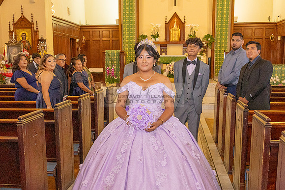 Amy Lopez quinceanera event celebration in Los Angeles Ca, photography and videography by Gustavo Villarreal. 323-633-8283, www.gvphotoandvideo.com