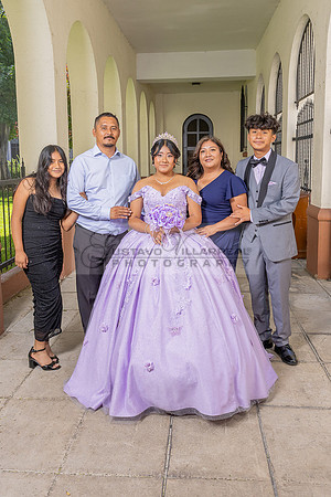 Amy Lopez quinceanera event celebration in Los Angeles Ca, photography and videography by Gustavo Villarreal. 323-633-8283, www.gvphotoandvideo.com
