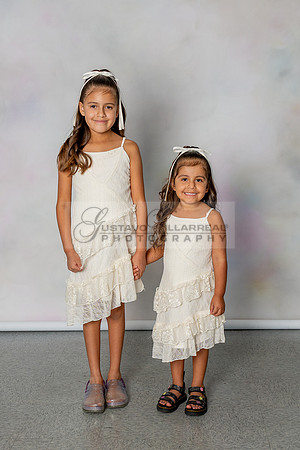 Denise dauhters, kids, family portriat in Whittier ca by Gustavo