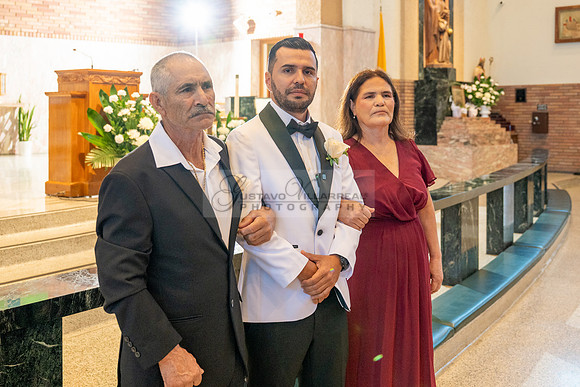 LINK #1-Obdulia and Javier wedding celebration at St. Benedicto, Montebello, reception, Almansor Court, Alhambra Ca, Gustavo Villarreal Photography, videography, 323-633-8283, www.gvphotoandvideo.com