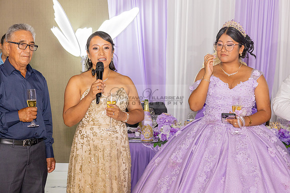 Amy Lopez quinceanera event celebration in Los Angeles Ca, photography and videography by Gustavo Villarreal. 323-633-8283, www.gvphotoandvideo.com