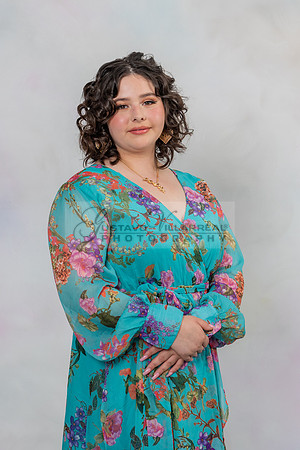 Samanthe Quinceanera photo session in Whittier Ca photography studio, Gustavo Villarreal Photographer, 323-633-8283, www.gvphotoandvideo.com