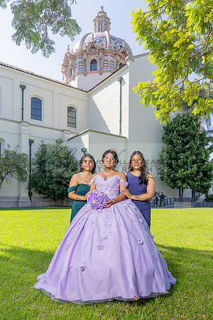 Amy Lopez quinceanera event celebration in Los Angeles Ca, photography and videography by Gustavo Villarreal. 323-633-8283, www.gvphotoandvideo.com