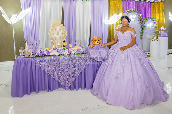 Amy Lopez quinceanera event celebration in Los Angeles Ca, photography and videography by Gustavo Villarreal. 323-633-8283, www.gvphotoandvideo.com