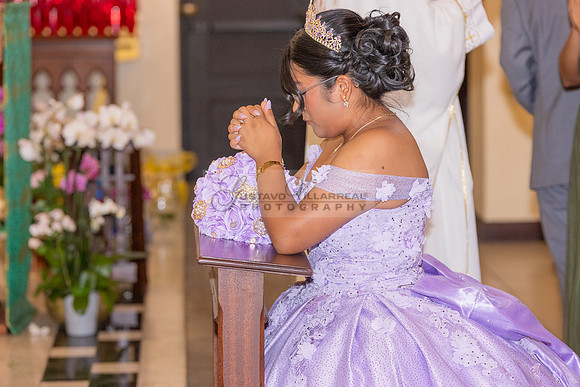 Amy Lopez quinceanera event celebration in Los Angeles Ca, photography and videography by Gustavo Villarreal. 323-633-8283, www.gvphotoandvideo.com