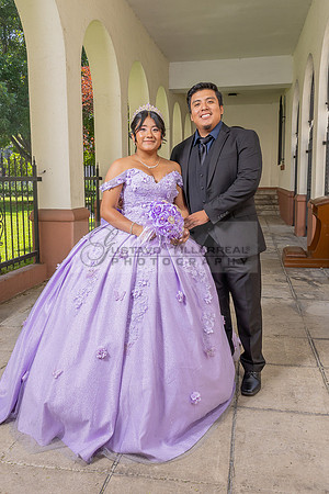 Amy Lopez quinceanera event celebration in Los Angeles Ca, photography and videography by Gustavo Villarreal. 323-633-8283, www.gvphotoandvideo.com