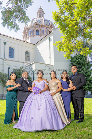 Amy Lopez quinceanera event celebration in Los Angeles Ca, photography and videography by Gustavo Villarreal. 323-633-8283, www.gvphotoandvideo.com