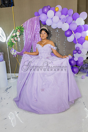 Amy Lopez quinceanera event celebration in Los Angeles Ca, photography and videography by Gustavo Villarreal. 323-633-8283, www.gvphotoandvideo.com