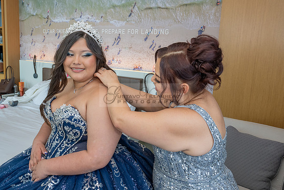 Lydia Grace Quinceanera celebration photography, videography at Luminarias Restaurant in Monterey Park Ca by Gustavo Villarreal photography, 323-633-8283