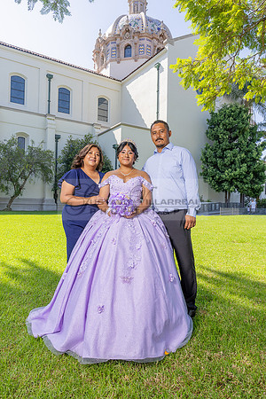 Amy Lopez quinceanera event celebration in Los Angeles Ca, photography and videography by Gustavo Villarreal. 323-633-8283, www.gvphotoandvideo.com
