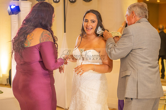 LINK-#1-Stephanie and Albert wedding photography, celebration at Sonesta Redondo Beach and Marina in Redondo Beach Ca, photographer, videographer, Gustavo Villarreal, 323-633-8283, www.gvphotoandvideo