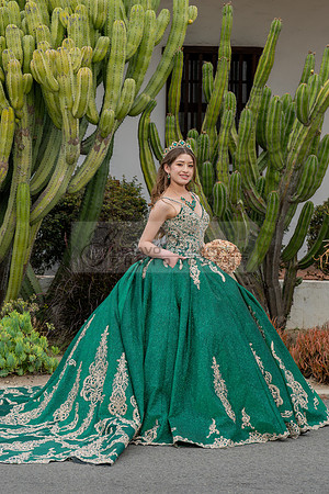 Quinceaneras photoshoot, photographer, videographer at San Luis Rey Mission in Oceanside Ca. 323-633-8283 www.gvphotoandvideo.com