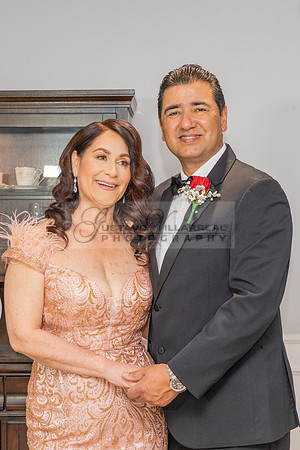Susana and Jon wedding celebration at Candlewood Country Club in Whittier Ca, Gustavo Villarreal photographer, videographer 323-633-8283, www.gvphotoandvideo.com