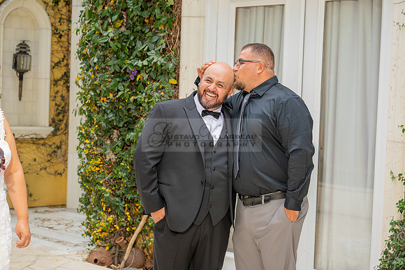 LINK #1-Ana Gabriela and Giovan wedding celebration, reception at Temple Emanuel of Beverly Hills Ca, wedding photos at Sunset States in Los Angeles California, photography and videography by Gustavo
