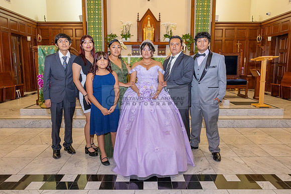 Amy Lopez quinceanera event celebration in Los Angeles Ca, photography and videography by Gustavo Villarreal. 323-633-8283, www.gvphotoandvideo.com