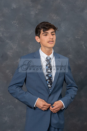 Ruth Studio Family Portraits, graduations in Whittier Ca, 323-633-8283, www.gvphotoandvideo.com