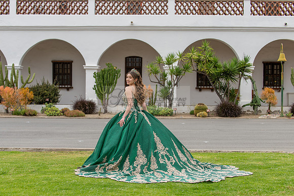 Quinceaneras photoshoot, photographer, videographer at San Luis Rey Mission in Oceanside Ca. 323-633-8283 www.gvphotoandvideo.com