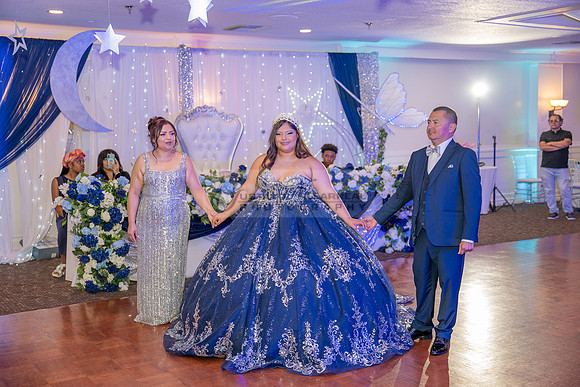 Lydia Grace Quinceanera celebration photography, videography at Luminarias Restaurant in Monterey Park Ca by Gustavo Villarreal photography, 323-633-8283