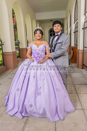 Amy Lopez quinceanera event celebration in Los Angeles Ca, photography and videography by Gustavo Villarreal. 323-633-8283, www.gvphotoandvideo.com