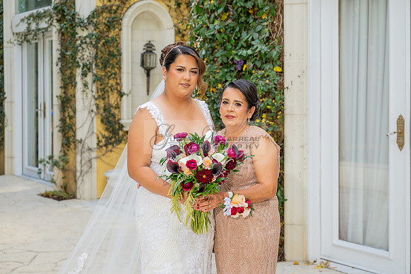 LINK #1-Ana Gabriela and Giovan wedding celebration, reception at Temple Emanuel of Beverly Hills Ca, wedding photos at Sunset States in Los Angeles California, photography and videography by Gustavo