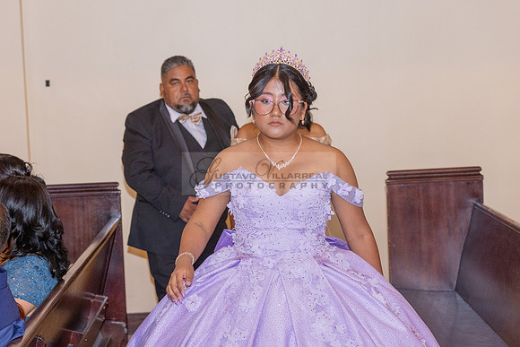 Amy Lopez quinceanera event celebration in Los Angeles Ca, photography and videography by Gustavo Villarreal. 323-633-8283, www.gvphotoandvideo.com