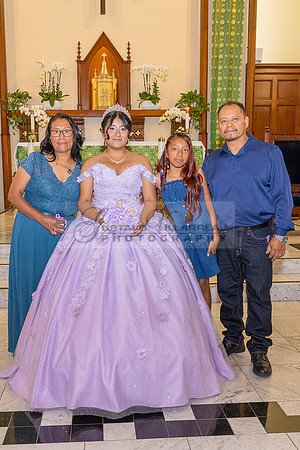 Amy Lopez quinceanera event celebration in Los Angeles Ca, photography and videography by Gustavo Villarreal. 323-633-8283, www.gvphotoandvideo.com
