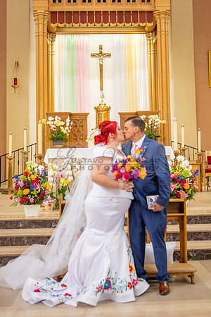 Reyna and Rene wedding celebration, reception, photographer, videographer at Pasadena city hall in Pasadena Ca, Gustavo Villarreal Photography, 323-633-8283, www.gvphotoandvideo.com