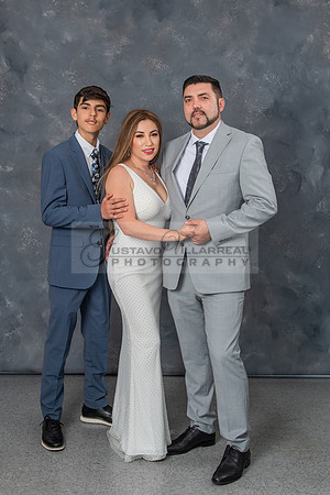 Ruth Studio Family Portraits, graduations in Whittier Ca, 323-633-8283, www.gvphotoandvideo.com