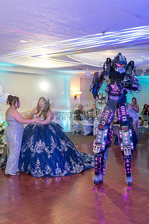 Lydia Grace Quinceanera celebration photography, videography at Luminarias Restaurant in Monterey Park Ca by Gustavo Villarreal photography, 323-633-8283