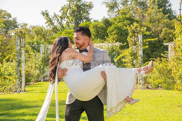 Erick and Yomira wedding, engagement photos at Los Angeles Arboretum & Botanic Garden in Arcadia Ca, images by Gustavo Villarreal Photography, 323-633-8283, www.gvphotoandvideo.com