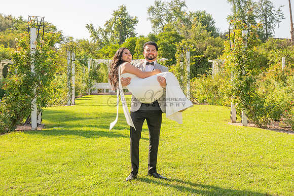 Erick and Yomira wedding, engagement photos at Los Angeles Arboretum & Botanic Garden in Arcadia Ca, images by Gustavo Villarreal Photography, 323-633-8283, www.gvphotoandvideo.com