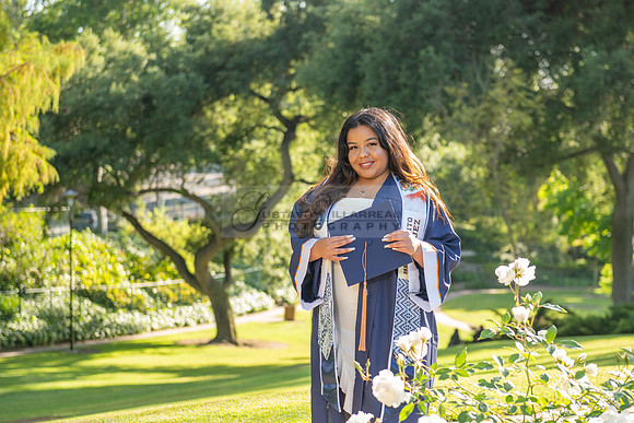 Melanie graduation photographer CSUF, California State University Fullerton, Whittier Ca, Gustavo Villarreal Photography, 323-633-8283, www.gvphotoandvideo.com