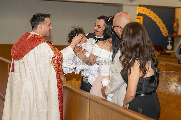 Nazareth Bautizo fotografias y videos en Whittier Ca, reception at Grand premier Banquet hall in Gardena Ca. Gustavo Villarreal photographer 323-633-8283, www.gvphotoandvideo.com