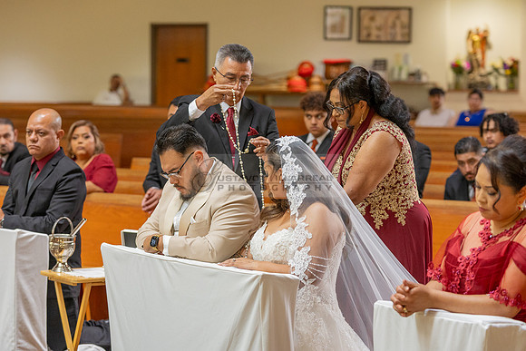 LINK #1-Luis and Luisa wedding celebration in Santa Ana Ca, reception at the Love Songs Venue in Perris Ca, photography and videography by Gustavo Villarreal, 323-633-8283, www.gvphotoandvideo.com