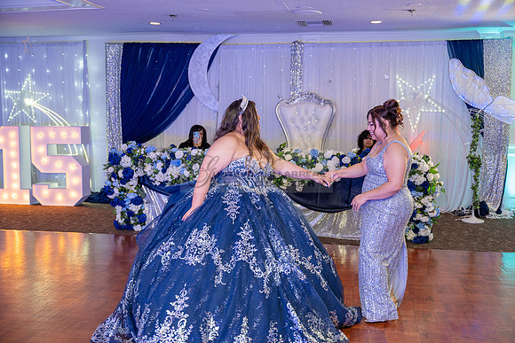 Lydia Grace Quinceanera celebration photography, videography at Luminarias Restaurant in Monterey Park Ca by Gustavo Villarreal photography, 323-633-8283