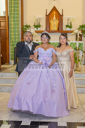 Amy Lopez quinceanera event celebration in Los Angeles Ca, photography and videography by Gustavo Villarreal. 323-633-8283, www.gvphotoandvideo.com