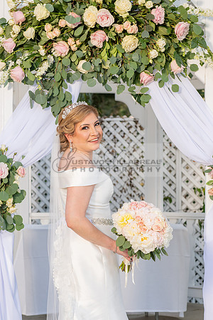 Suyin and Hugo wedding ceremony, reception at Luminarias Restaurant in Monterey Park Ca, photographer and videographer by Gustavo Villarreal 323-633-8283, #gvphotoandvideo