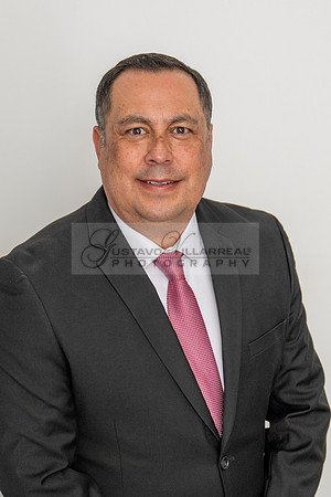 Jose Mireles Business Headshots, corporate, realtor, in Whittier California, Gustavo Villarreal photography, 323-633-8283