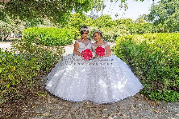 Alyssa and Kaitlynn sweet Sixteens photoshoot at Los Angeles County Arboretum in Arcadia Ca. photography, videography, Gustavo Villarreal, 323-633-8283, www.gvphotoandvideo.com