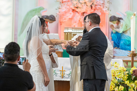 Jeanette and Juan wedding reception at doubletree hotel in Norwalk Ca. Wedding photography, videography, 323-633-8283, www.gvphotoandvideo.com