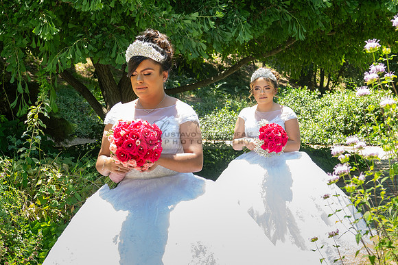 Alyssa and Kaitlynn sweet Sixteens photoshoot at Los Angeles County Arboretum in Arcadia Ca. photography, videography, Gustavo Villarreal, 323-633-8283, www.gvphotoandvideo.com