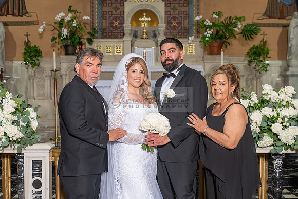 Alberto y Lourdes wedding celebration, photographer, videographer at Rio Hondo country Club in Downey Ca. Gustavo Villarreal photography, 323-633-8283, www.gvphotoandvideo.com