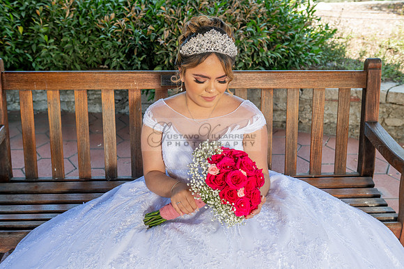 Alyssa and Kaitlynn sweet Sixteens photoshoot at Los Angeles County Arboretum in Arcadia Ca. photography, videography, Gustavo Villarreal, 323-633-8283, www.gvphotoandvideo.com