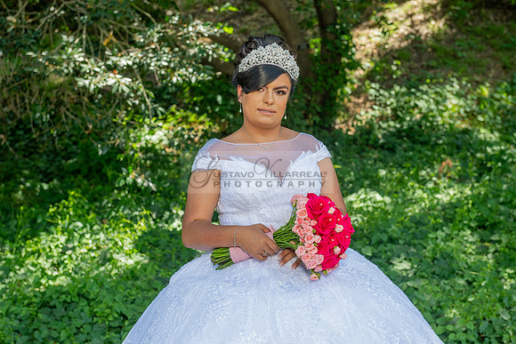 Alyssa and Kaitlynn sweet Sixteens photoshoot at Los Angeles County Arboretum in Arcadia Ca. photography, videography, Gustavo Villarreal, 323-633-8283, www.gvphotoandvideo.com